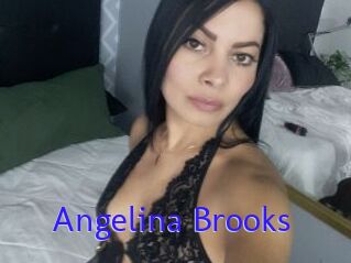 Angelina_Brooks_