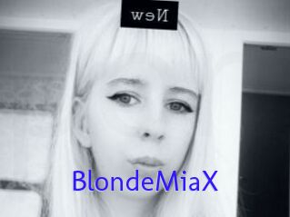 BlondeMiaX