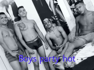 Boys_party_hot