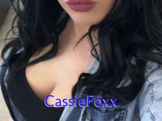 Cassie_Foxx