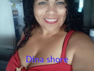 Dina_shore