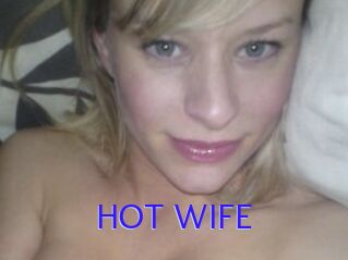 HOT_WIFE