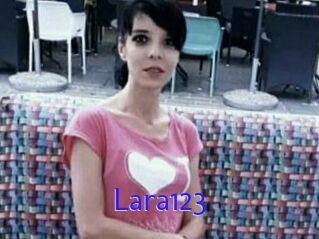 Lara123