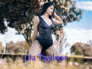 Lia_Tayloor