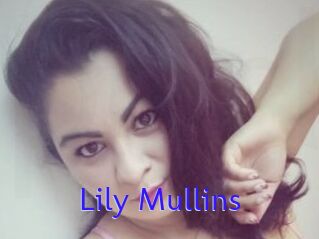 Lily_Mullins