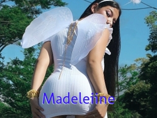 Madeleiine