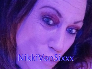 NikkiVonSixxx