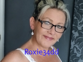 Roxie34dd