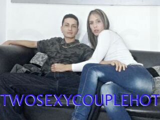 TWOSEXYCOUPLEHOT