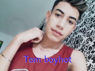 Tom_boyhot