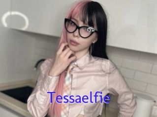 Tessaelfie