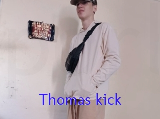 Thomas_kick