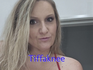 Tiffaknee