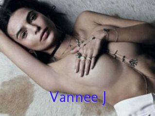 Vannee_J