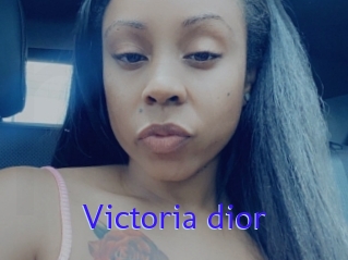 Victoria_dior